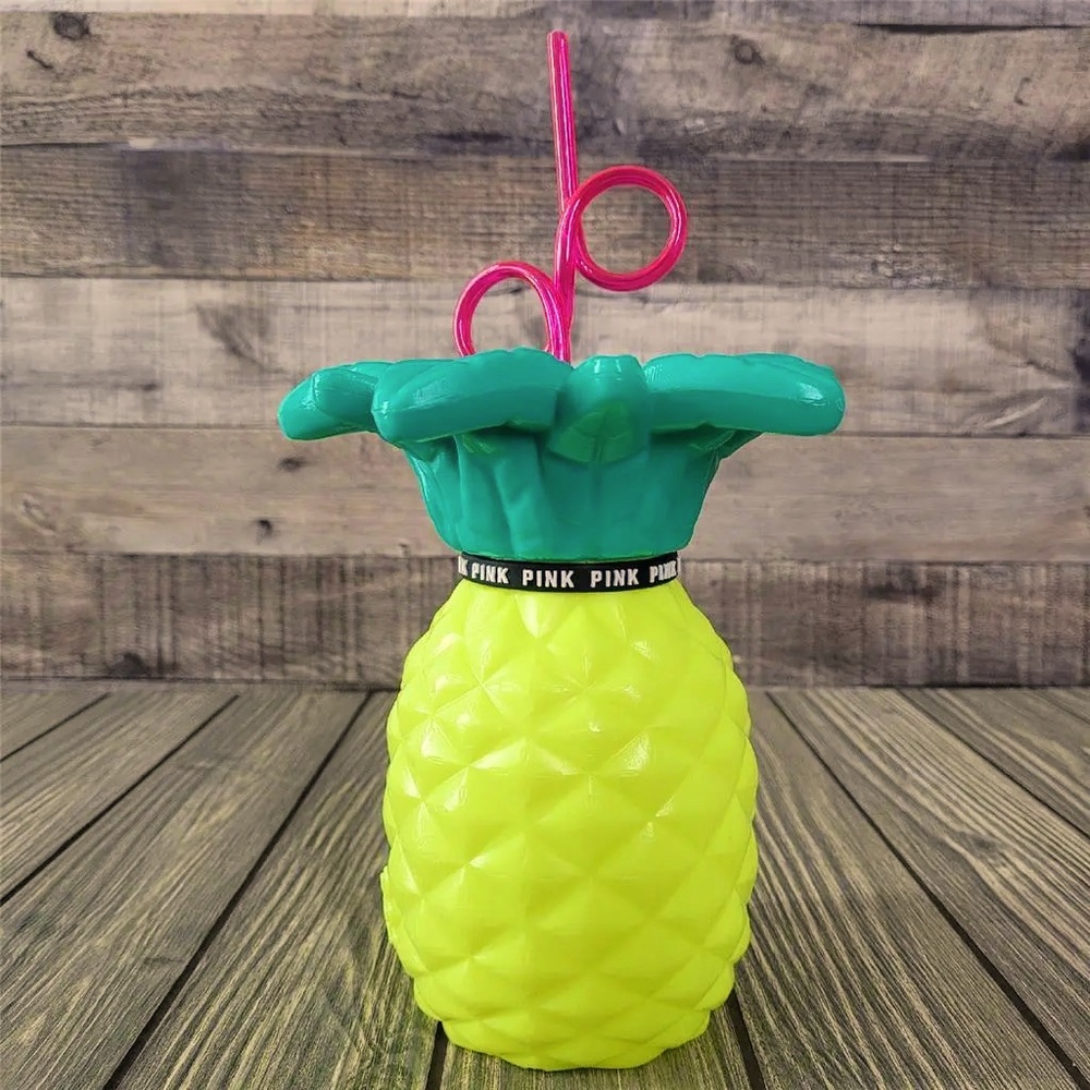 New Victoria's Secret Pink-A-Colada Pinapple Spring Break 27oz Cup Water Bot…